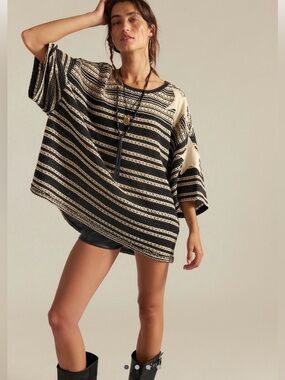 Free People 🖤 fun in the sun tee